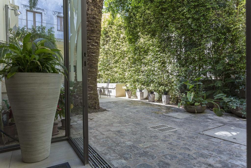 Hotel Novecento Шиклі Екстер'єр фото