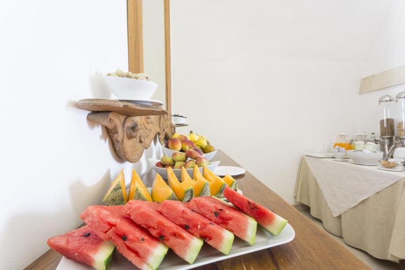Hotel Novecento Шиклі Екстер'єр фото