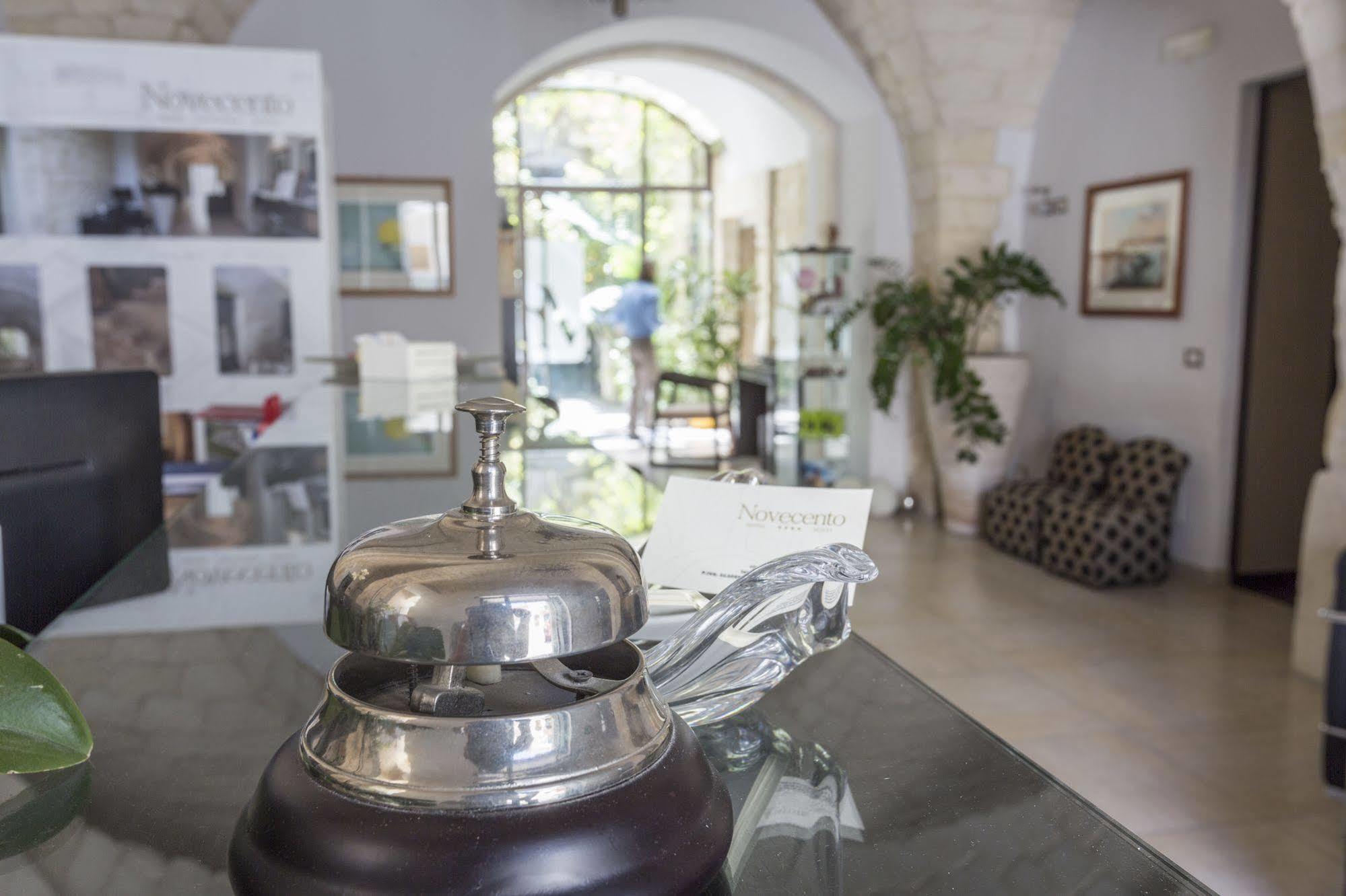 Hotel Novecento Шиклі Екстер'єр фото
